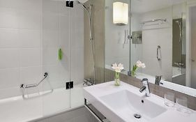 Mövenpick Hotel Amsterdam City Center 